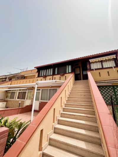 Image No.21-3 Bed Apartment for sale