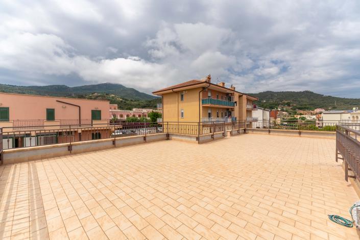 Image No.8-3 Bed Apartment for sale