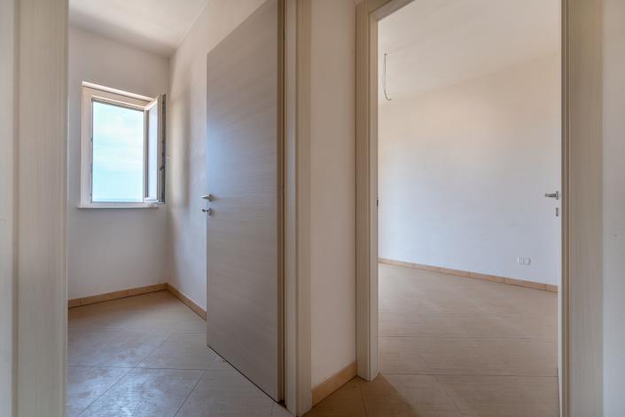 Image No.17-3 Bed Apartment for sale