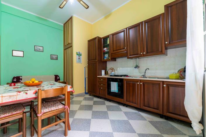 Image No.1-1 Bed House for sale