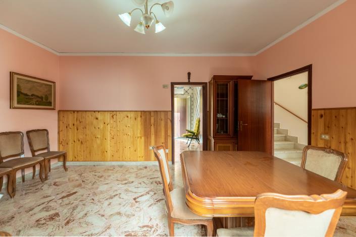 Image No.7-2 Bed House for sale