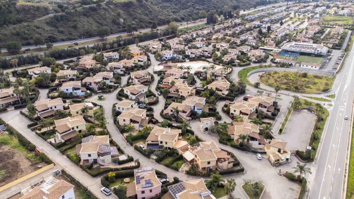 Image No.15-2 Bed Apartment for sale