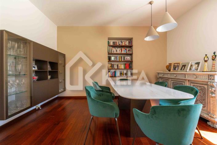 Image No.8-2 Bed Villa for sale