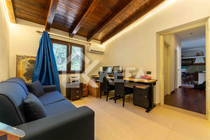 Image No.19-2 Bed Villa for sale