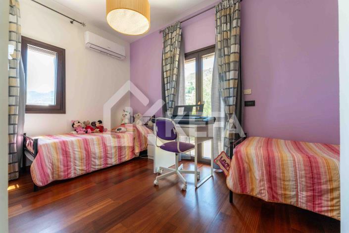 Image No.26-2 Bed Villa for sale