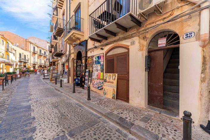 Image No.3-Appartement de 1 chambre à vendre à Cefalù