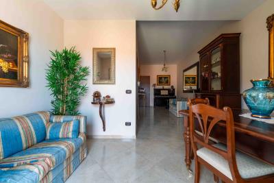 1 - Lascari, Townhouse