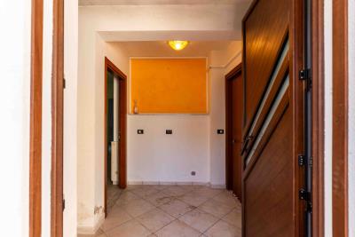 magazzino-adibito-ad-appartamento-a-cefalu-via-c2--5-