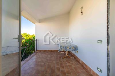 appartamento-al-primo-piano-residence-baia-del-sole-kefaimmobil--16-