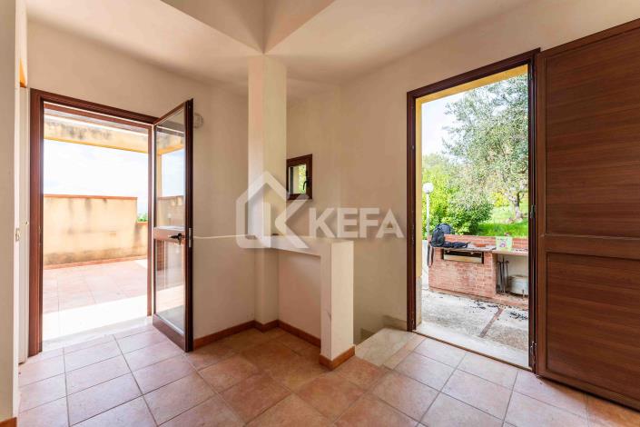 Image No.14-2 Bed Villa / Detached for sale