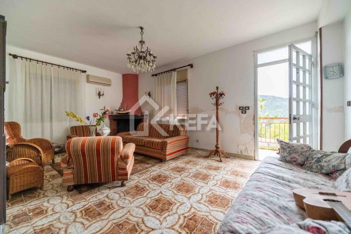 Image No.27-8 Bed Villa for sale