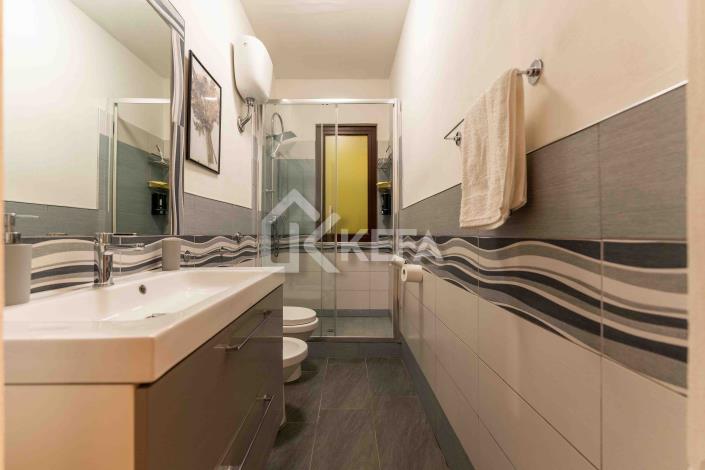 Image No.11-3 Bed Apartment for sale