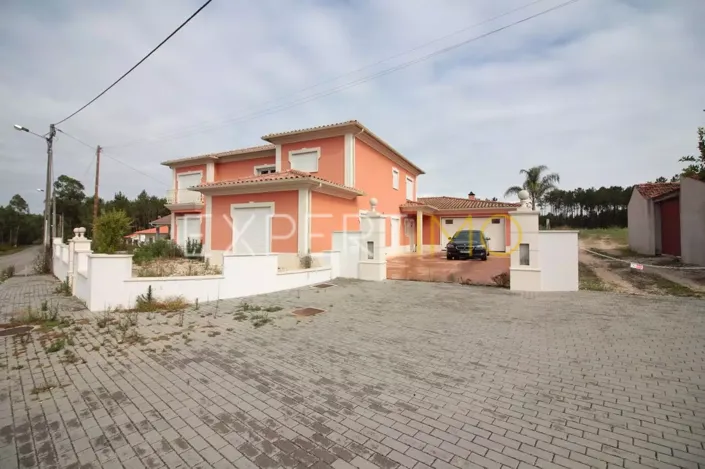 Image No.14-7 Bed Villa for sale