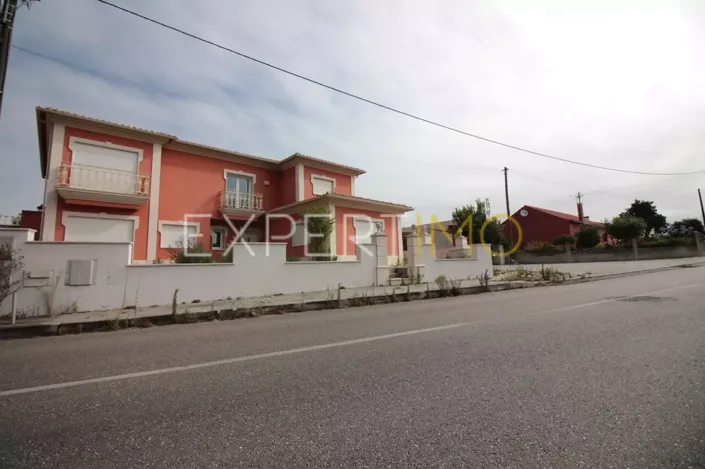 Image No.15-7 Bed Villa for sale