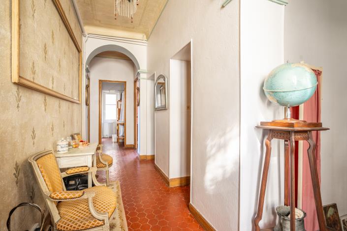 Image No.14-5 Bed House for sale