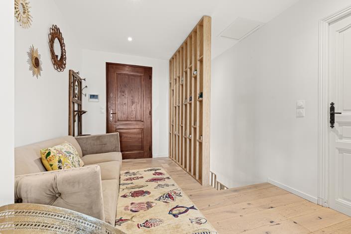 Image No.16-4 Bed Country Property for sale