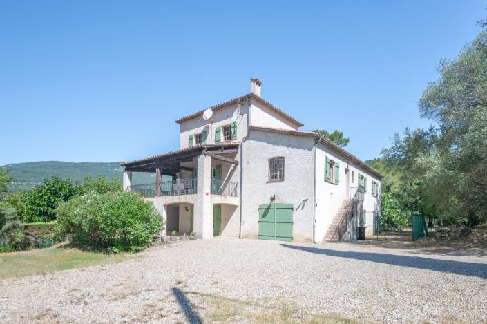 Image No.30-5 Bed Country House for sale