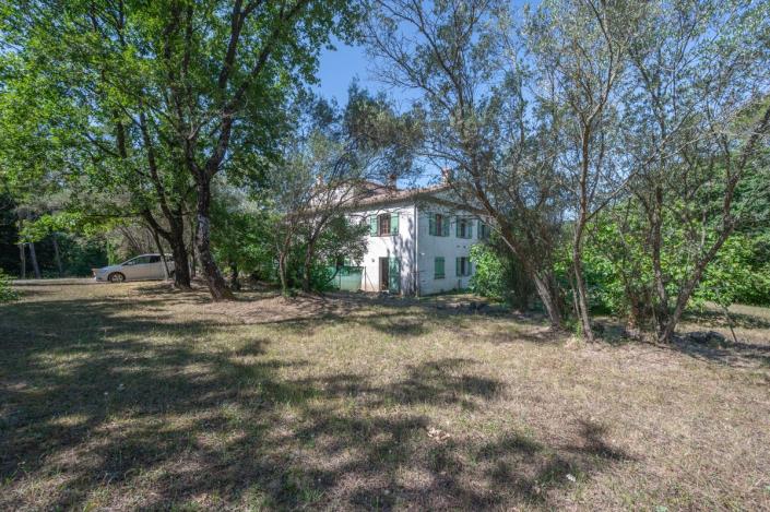 Image No.28-5 Bed Country House for sale