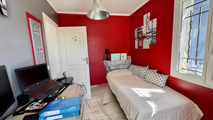 Image No.9-3 Bed House/Villa for sale