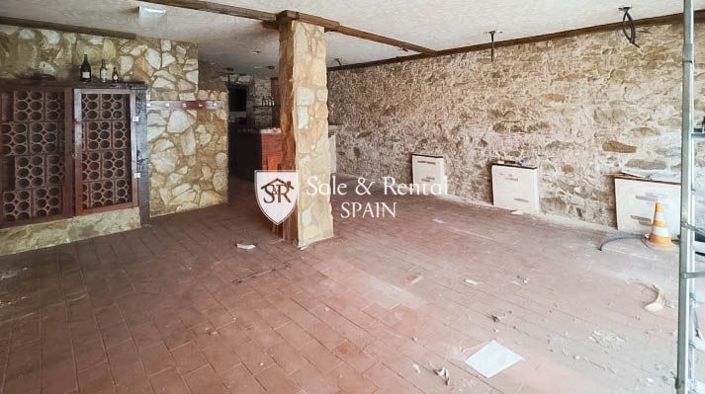 Image No.2-Villa de 5 chambres à vendre à Lloret de Mar