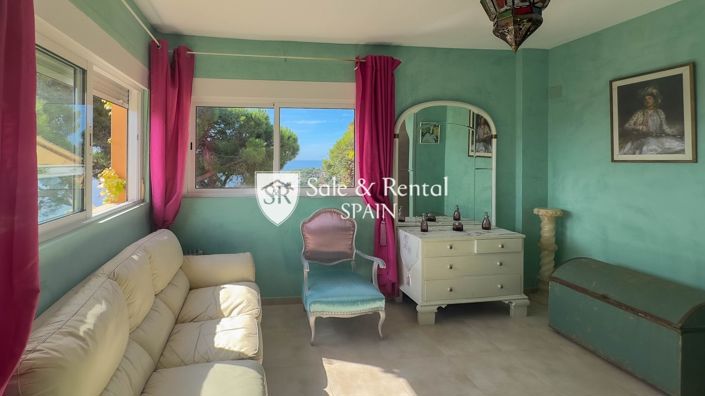 Image No.21-5 Bed Villa for sale