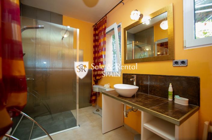 Image No.31-5 Bed Villa for sale