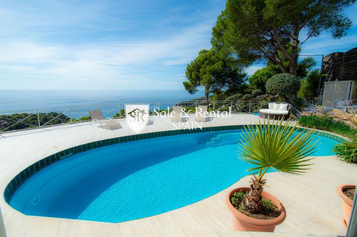 Image No.38-5 Bed Villa for sale