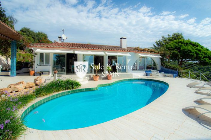 Image No.47-5 Bed Villa for sale