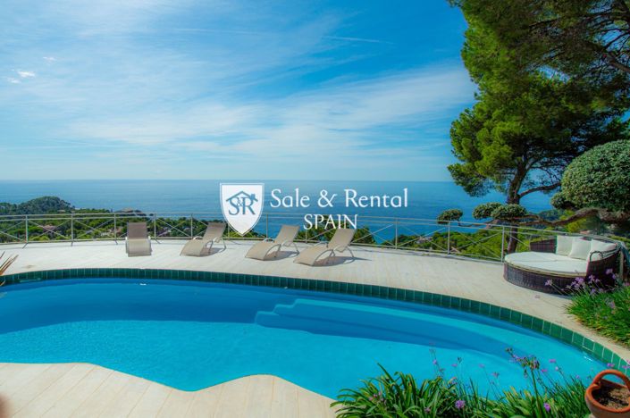 Image No.48-5 Bed Villa for sale