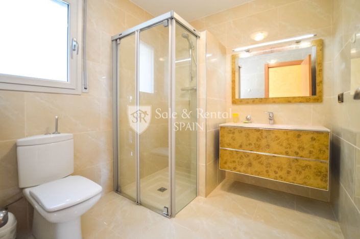 Image No.24-3 Bed Villa for sale