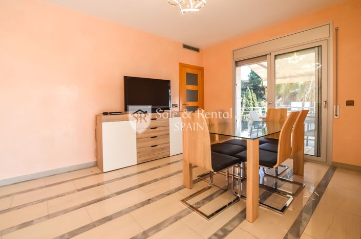 Image No.7-3 Bed Villa for sale