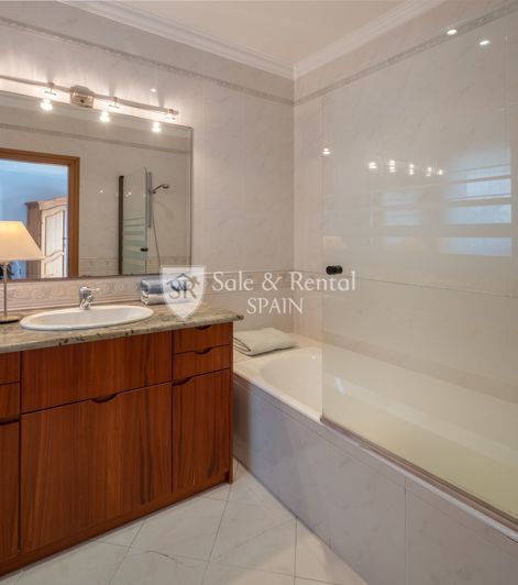 Image No.18-Villa de 5 chambres à vendre à Lloret de Mar