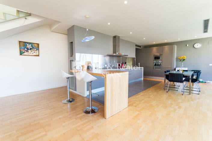 Image No.30-4 Bed Villa for sale