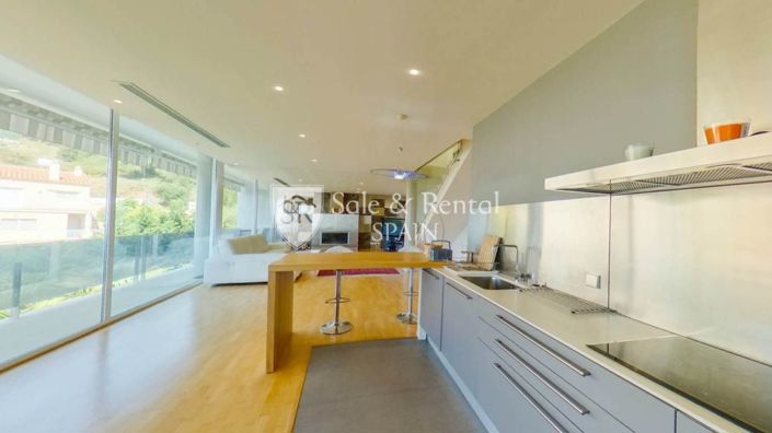 Image No.34-4 Bed Villa for sale