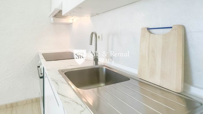 Image No.11-8 Bed Villa for sale