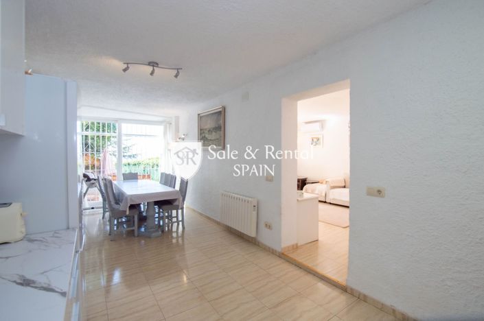 Image No.15-8 Bed Villa for sale