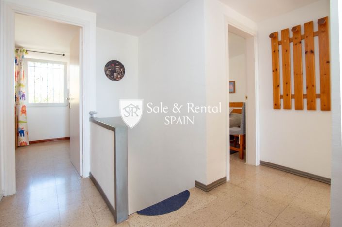 Image No.22-8 Bed Villa for sale