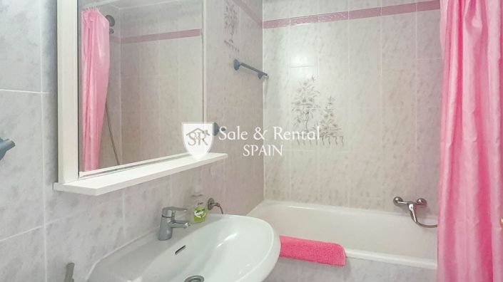 Image No.26-8 Bed Villa for sale