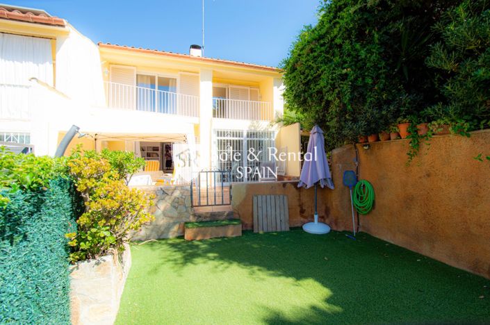 Image No.36-8 Bed Villa for sale