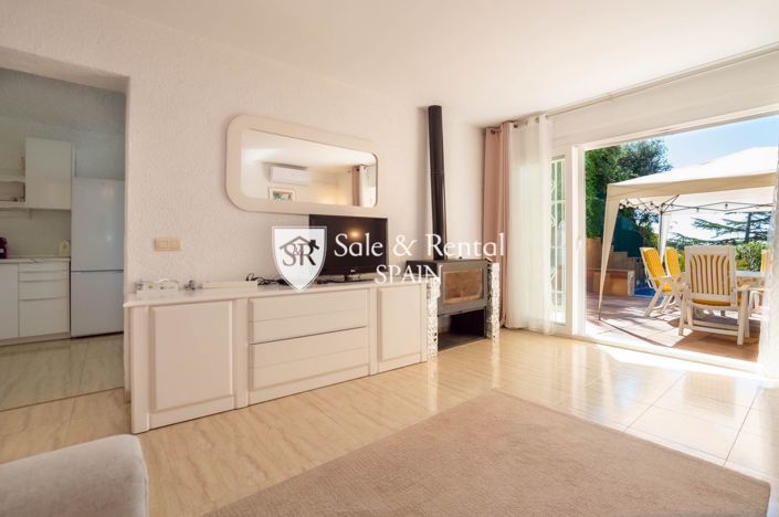 Image No.7-8 Bed Villa for sale