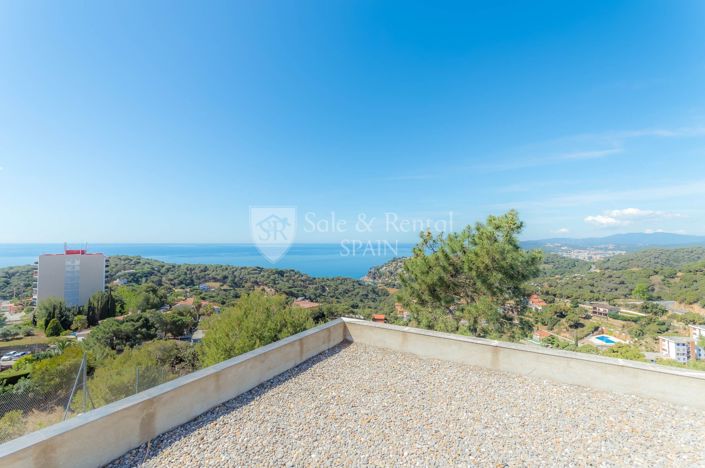 Image No.27-4 Bed Villa for sale