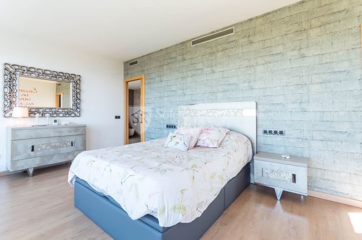 Image No.29-4 Bed Villa for sale