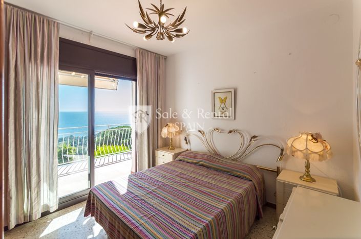 Image No.18-4 Bed Villa for sale