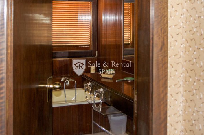 Image No.13-6 Bed Villa for sale