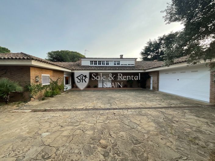 Image No.1-Villa de 7 chambres à vendre à Sant Andreu de Llavaneres