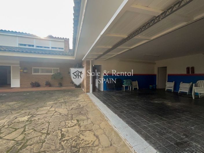 Image No.26-7 Bed Villa for sale