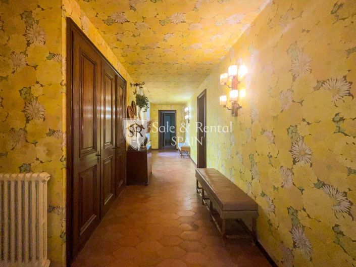 Image No.37-7 Bed Villa for sale