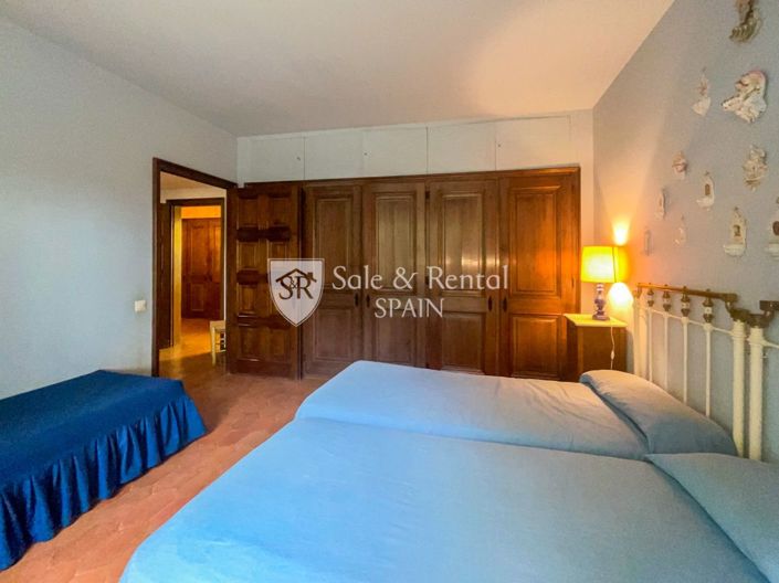 Image No.42-7 Bed Villa for sale