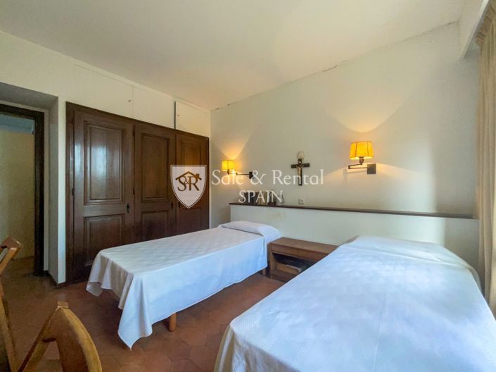 Image No.48-7 Bed Villa for sale