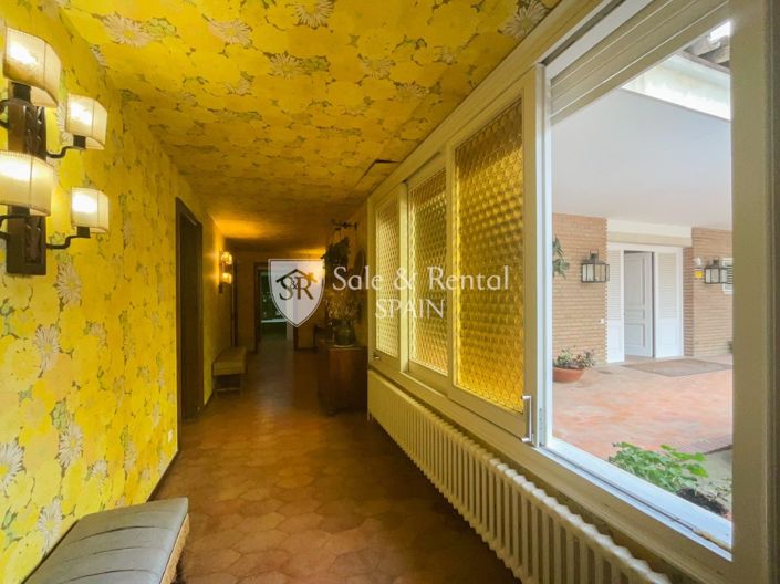 Image No.51-7 Bed Villa for sale